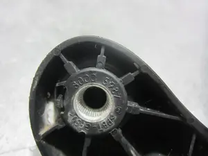 Foto de BRAZO LIMPIA TRASERO RENAULT CLIO III 1.2 (75 CV / 55 KW) referencia 80005987 foto 3