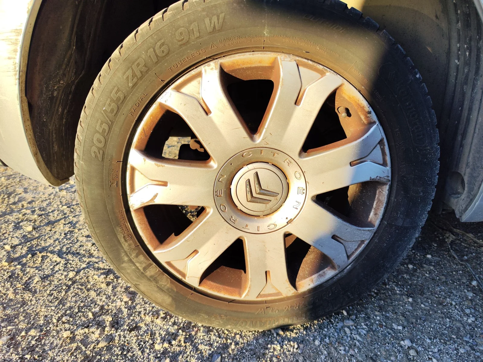 Foto de LLANTA CITROEN C4 BERLINA 1.6 16V HDi FAP (109 CV / 80 KW)