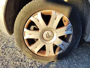 Foto de LLANTA CITROEN C4 BERLINA 1.6 16V HDi FAP (109 CV / 80 KW)