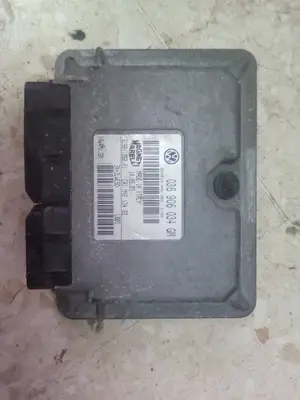 Foto de CENTRALITA MOTOR UCE SEAT IBIZA (6L1) 1.4 16V (75 CV / 55 KW) referencia 036906034GM