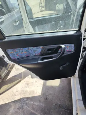 Foto de GUARNECIDO PUERTA TRASERA IZQUIERDA SEAT IBIZA (6K1) 1.4  (60 CV / 44 KW)