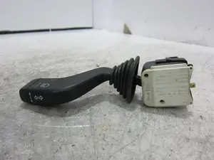 Foto de MANDO INTERMITENTES OPEL CORSA B 1.7 Diesel (57 CV / 42 KW) referencia 90221174