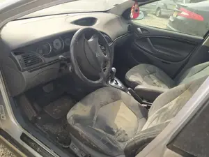 Foto de SALPICADERO CITROEN C5 BREAK 2.0 HDi FAP CAT (RHR / DW10BTED4) (136 CV / 100 KW) referencia 8211LY