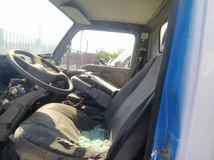 Foto de ENGANCHE CINTURON DELANTERO DERECHO NISSAN CABSTAR 3.0 Diesel (125 CV / 92 KW)