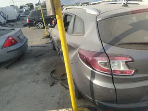 Foto de PILOTO TRASERO IZQUIERDO RENAULT MEGANE III SPORT TOURER 1.9 dCi Diesel (131 CV / 96 KW) referencia 265550010R