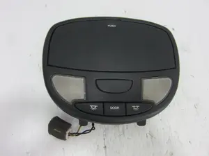 Foto de LUZ INTERIOR HYUNDAI COUPE (J2) 1.6 CAT (114 CV / 84 KW) referencia 92820270