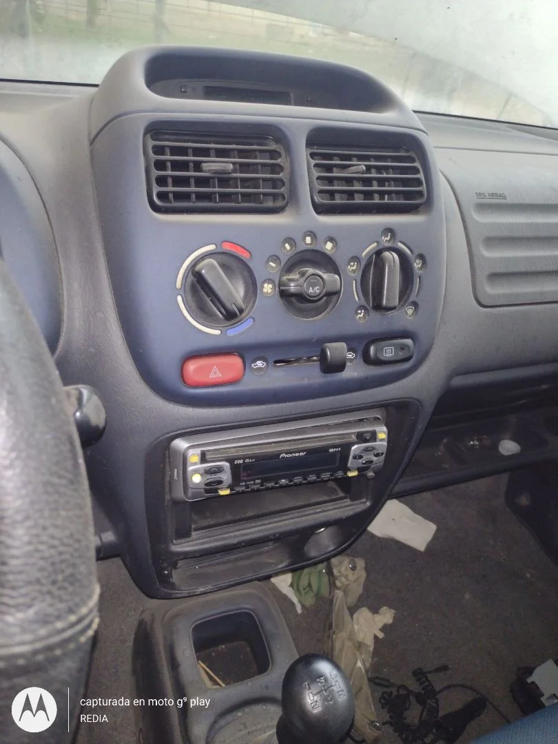 Foto de CONSOLA CENTRAL SUZUKI IGNIS (RG/FH) 1.3 CAT (83 CV / 61 KW)