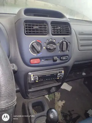 Foto de CONSOLA CENTRAL SUZUKI IGNIS (RG/FH) 1.3 CAT (83 CV / 61 KW)