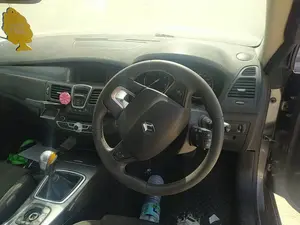 Foto de MANDO LUCES RENAULT LAGUNA III COUPE 2.0 dCi Diesel FAP (150 CV / 110 KW)