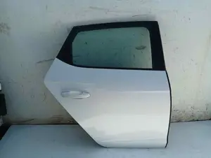 Foto de PUERTA TRASERA DERECHA SEAT LEON (5F1) 1.6 TDI (105 CV / 77 KW)