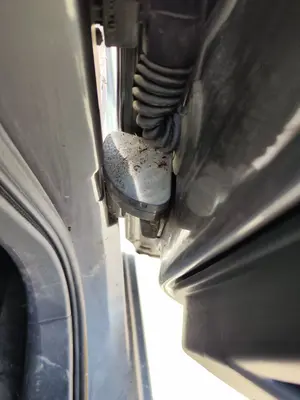 Foto de RETENEDOR PUERTA RENAULT MEGANE II BERLINA 5P 1.5 dCi Diesel (101 CV / 74 KW) referencia 7782703199