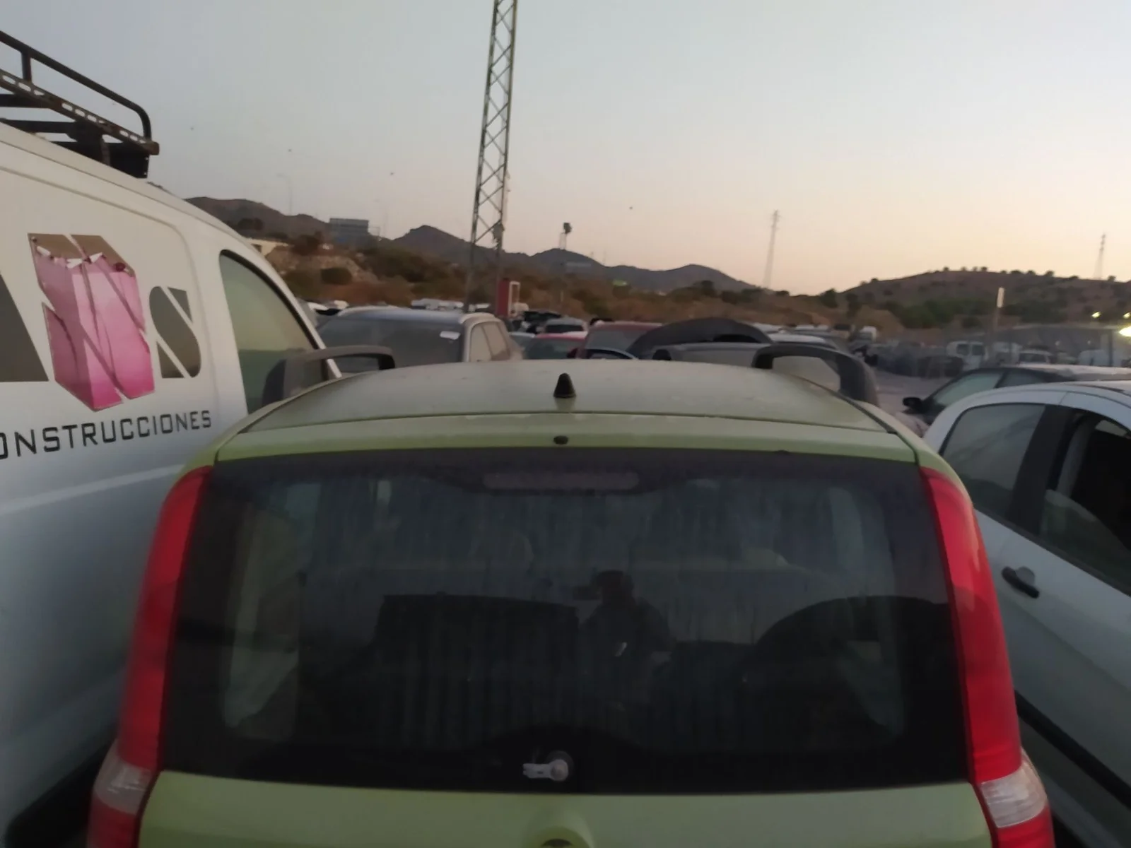 Foto de PORTON TRASERO FIAT II PANDA (169) 1.2 CAT (60 CV / 44 KW) referencia 0046827172