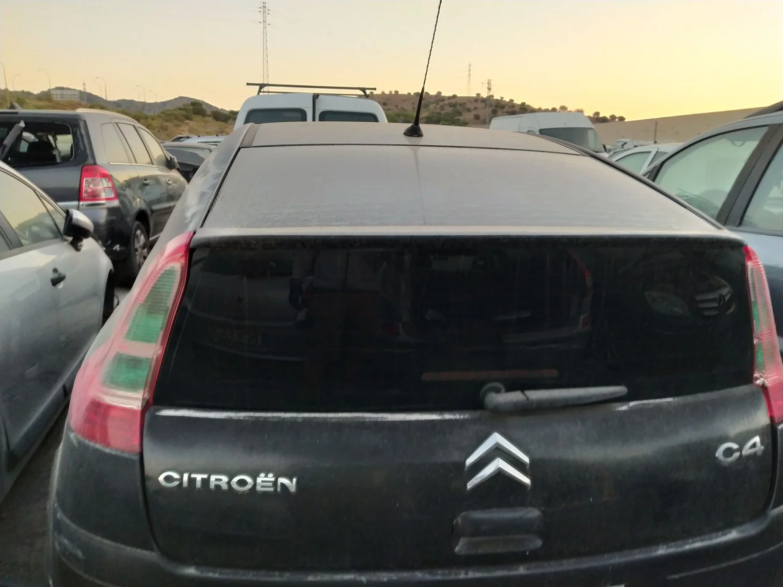 Foto de TECHO CITROEN C4 COUPE 1.6 16V CAT (NFU / TU5JP4) (109 CV / 80 KW) referencia 8301Q8