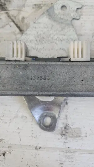 Foto de ELEVALUNAS TRASERO DERECHO NISSAN QASHQAI (J10) 2.0 16V CAT (141 CV / 104 KW) referencia 1197660 foto 2