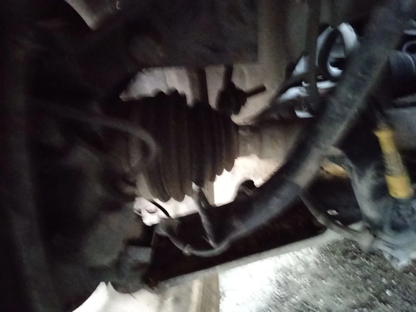 Foto de BRAZO SUSPENSION DELANTERO DERECHO RENAULT LAGUNA II (BG0) 1.9 dCi Diesel CAT (101 CV / 74 KW)