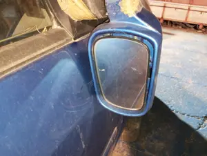 Foto de CRISTAL RETROVISOR DERECHO FORD FIESTA (CBK) 1.25 16V CAT (69 CV / 51 KW)