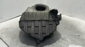 Foto de CAJA FILTRO AIRE RENAULT CLIO IV 1.2 16V (73 CV / 54 KW) referencia 8200947663