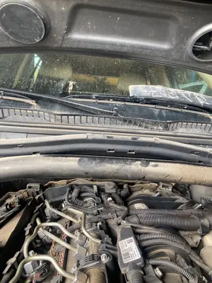 Foto de CENTRALITA MOTOR UCE BMW SERIE X3 (E83) 2.0 Turbodiesel CAT (177 CV / 130 KW) referencia 13618510594
