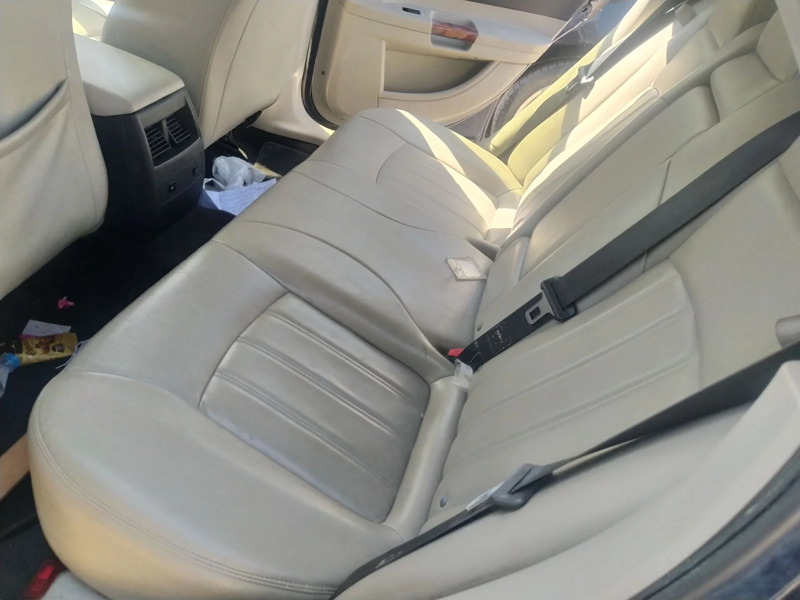 Foto de ENGANCHE CINTURON TRASERO DERECHO CHRYSLER 300C (LE/LX) 3.0 CRD CAT (218 CV / 160 KW)