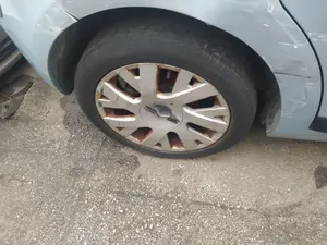 Foto de PINZA DE FRENO TRASERA DERECHA CITROEN C4 BERLINA 1.6 16V CAT (NFU / TU5JP4) (109 CV / 80 KW) referencia 4400N5