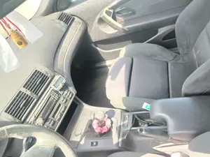 Foto de ENGANCHE CINTURON DELANTERO IZQUIERDO BMW SERIE 3 COMPACTO (E46) 1.8 16V (116 CV / 85 KW)