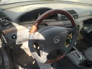 Foto de MANDO INTERMITENTES MERCEDES-BENZ CLASE S (BM 220) BERLINA 5.0 V8 24V CAT (306 CV / 225 KW)