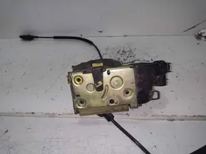 Foto de CERRADURA PUERTA DELANTERA DERECHA NISSAN PRIMERA BERLINA (P12) 1.9 16V Turbodiesel CAT (120 CV / 88 KW) referencia 050020 foto 5