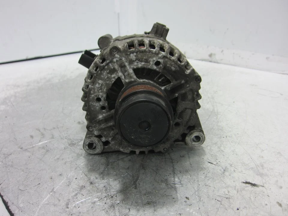 Foto de ALTERNADOR CITROEN C5 TOURER referencia 0121715001