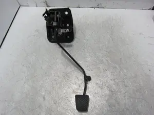Foto de PEDAL EMBRAGUE MITSUBISHI ASX (GA0W) 1.6 CAT (117 CV / 86 KW)