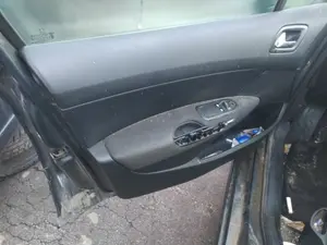 Foto de MANETA INTERIOR DELANTERA IZQUIERDA PEUGEOT 308 1.6 16V HDi (90 CV / 66 KW) referencia 9143Q1