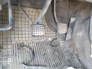 Foto de PEDAL ACELERADOR MITSUBISHI MONTERO (V20/V40) 2.5 Turbodiesel (99 CV / 73 KW)