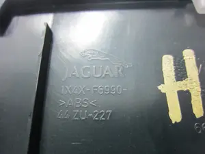 Foto de NO IDENTIFICADO JAGUAR X-TYPE 3.0 V6 24V CAT (230 CV / 169 KW) referencia 1X4XF6990 foto 2