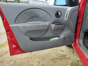 Foto de GUARNECIDO PUERTA DELANTERA IZQUIERDA CHEVROLET KALOS 1.2 CAT (72 CV / 53 KW) referencia 96449209