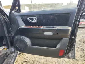 Foto de GUARNECIDO PUERTA DELANTERA DERECHA HYUNDAI TERRACAN (HP) 2.9 CRDi CAT (150 CV / 110 KW) referencia 82302-H1030BF