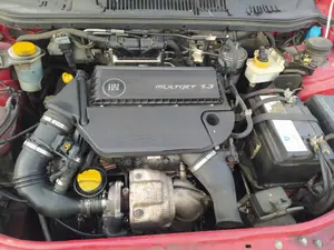 Foto de TUBO FIAT STRADA (278) 1.7 Turbodiesel (69 CV / 51 KW)
