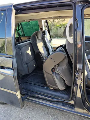 Foto de GOMAS CONTORNO PUERTA CITROEN C8 2.0 HDi CAT (RHK / DW10UTED4) (120 CV / 88 KW)