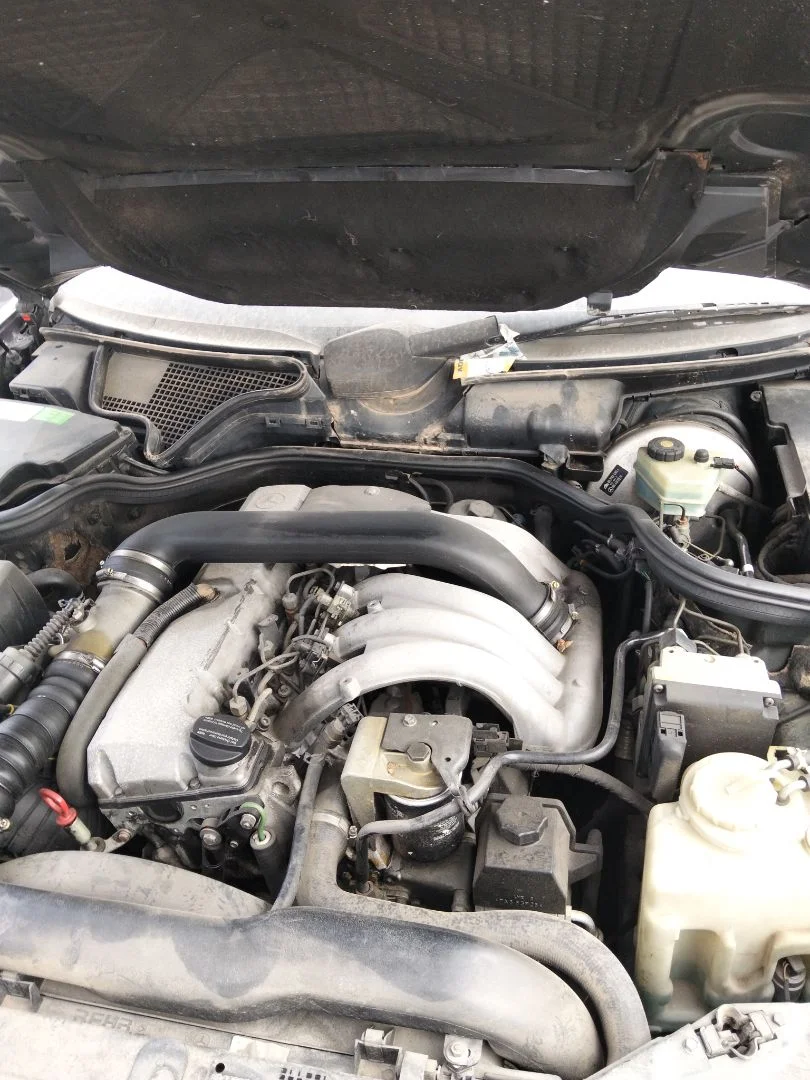 Foto de TORPEDO MERCEDES-BENZ CLASE E (BM 210) BERLINA 2.9 Turbodiesel CAT (129 CV / 95 KW)