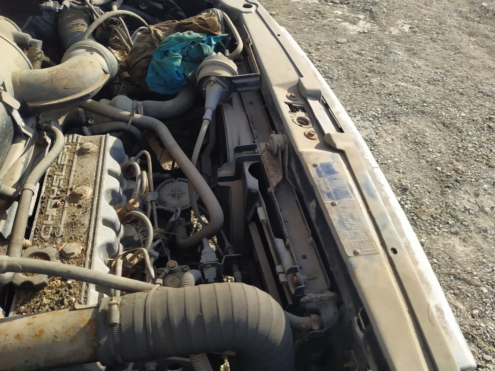 Foto de CONDENSADOR / RADIADOR AIRE ACONDICIONADO CHRYSLER VOYAGER GS 2.5 Turbodiesel (116 CV / 85 KW)