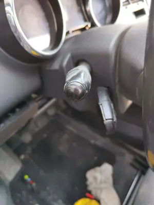 Foto de MANDO MULTIFUNCION PEUGEOT 5008 1.6 HDi FAP CAT (9HZ / DV6TED4) (109 CV / 80 KW)