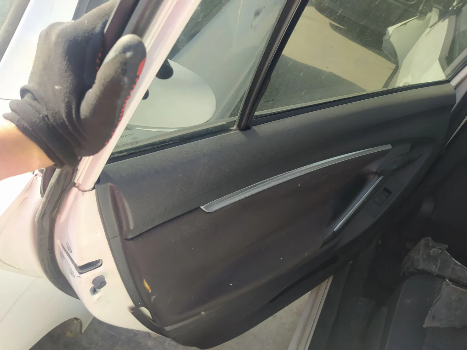 Foto de MANDO ELEVALUNAS TRASERO IZQUIERDO TOYOTA VERSO (AUR2/ZGR2) 1.6 D-4D CAT (112 CV / 82 KW)