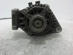 Foto de ALTERNADOR FORD FOCUS FAMILIAR (CAK) 1.6 16V CAT (101 CV / 74 KW) referencia 63321679