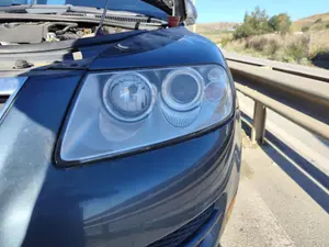 Foto de FARO IZQUIERDO VOLKSWAGEN TOUAREG (7L6) 4.2 V8 32V FSI (350 CV / 257 KW) referencia 7L6941017BF