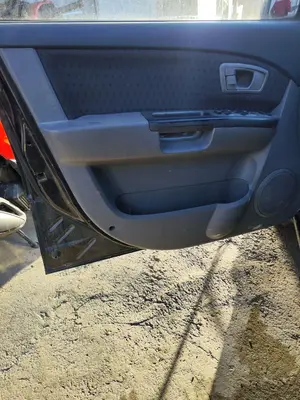 Foto de GUARNECIDO PUERTA DELANTERA IZQUIERDA KIA CARENS (RS) 2.0 Turbodiesel CAT (113 CV / 83 KW) referencia 0K2JD68450FKZ