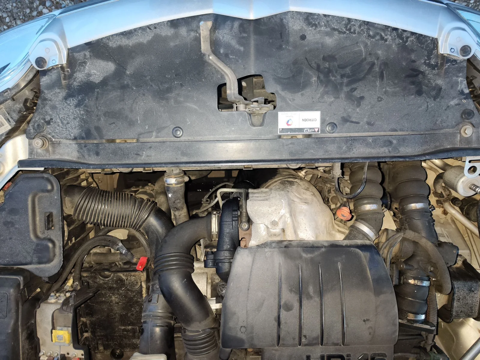 Foto de TRAVESAÑO INFERIOR CITROEN C4 BERLINA 1.6 16V HDi FAP (109 CV / 80 KW)