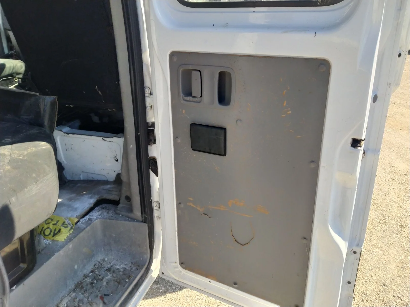 Foto de MANETA INTERIOR TRASERA DERECHA MERCEDES-BENZ SPRINTER II CAMIÓN DOKA 2.1 CDI CAT (129 CV / 95 KW)
