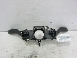Foto de MANDO MULTIFUNCION SEAT LEON (1P1) 1.6 TDI (105 CV / 77 KW) referencia 5K095352BN foto 3