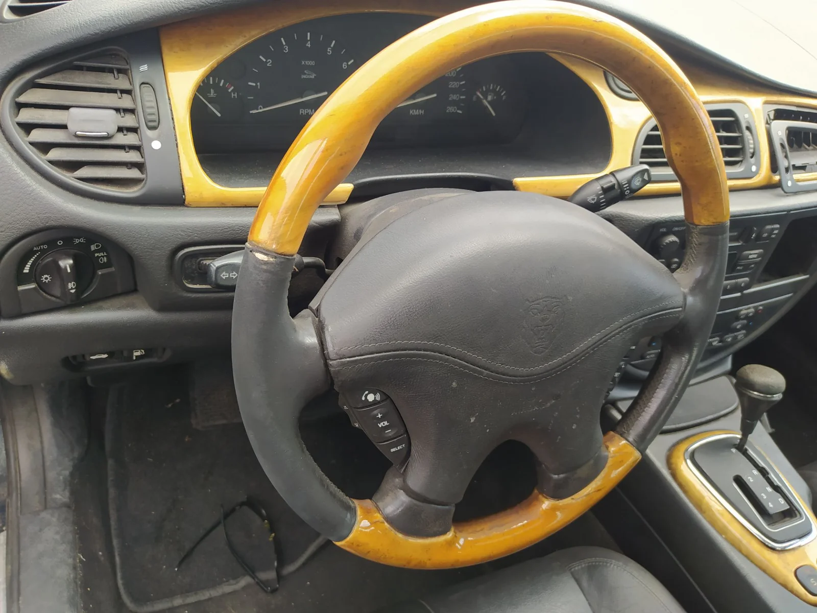 Foto de MANDO LIMPIA JAGUAR S-TYPE (03.1999) 4.0 V8 32V CAT (276 CV / 203 KW)