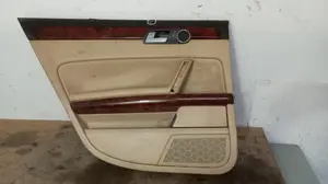 Foto de GUARNECIDO PUERTA TRASERA IZQUIERDA VOLKSWAGEN PHAETON (3D2/3D8) 6.0 W12 48V CAT (BAN) (420 CV / 309 KW) referencia 3D4867211AH