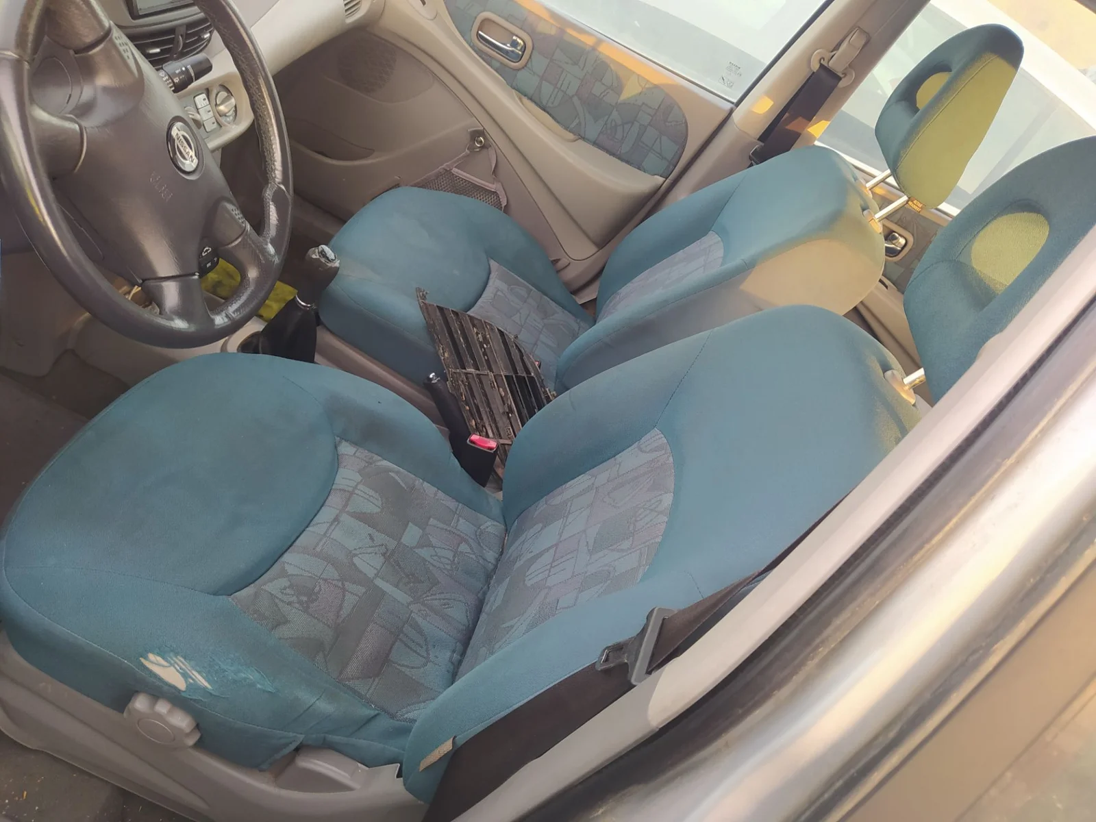 Foto de AIRBAG LATERAL IZQUIERDO NISSAN ALMERA TINO (V10M) 2.2 dCi Diesel CAT (112 CV / 82 KW) referencia 985H1BE800