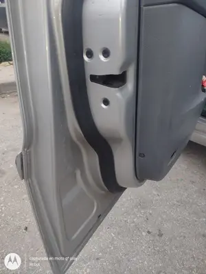 Foto de CERRADURA PUERTA DELANTERA IZQUIERDA FORD S-MAX (CA1) 2.0 TDCi CAT (140 CV / 103 KW) referencia 1791414